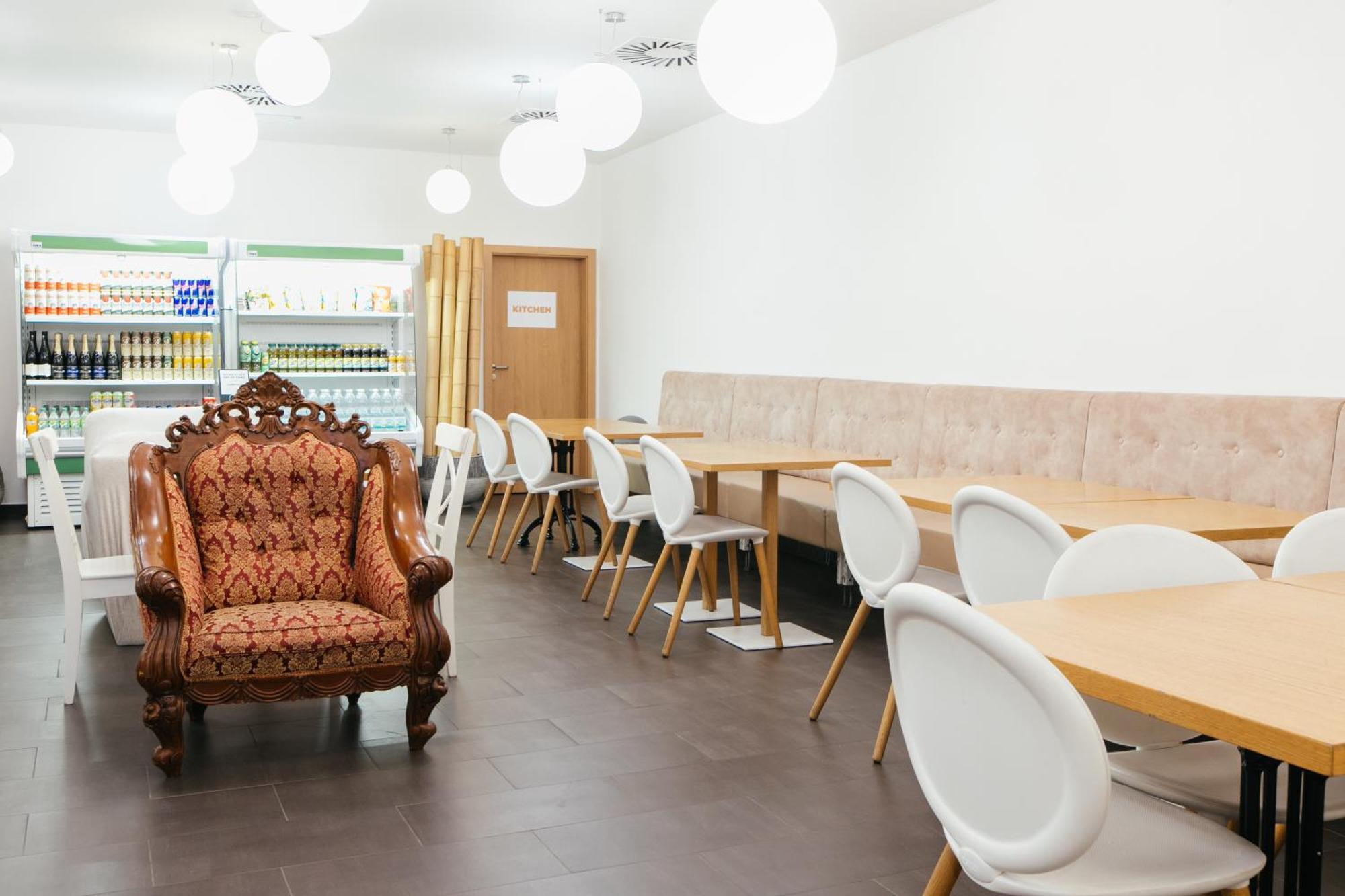 Hostel Mandarinka Prague Ngoại thất bức ảnh